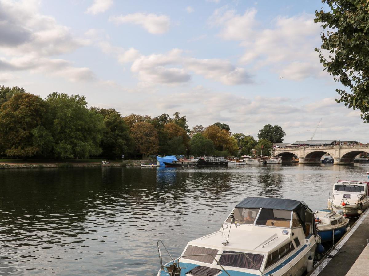 River View - Kingston คิงส์ตันอะพอนเทมส์ ภายนอก รูปภาพ