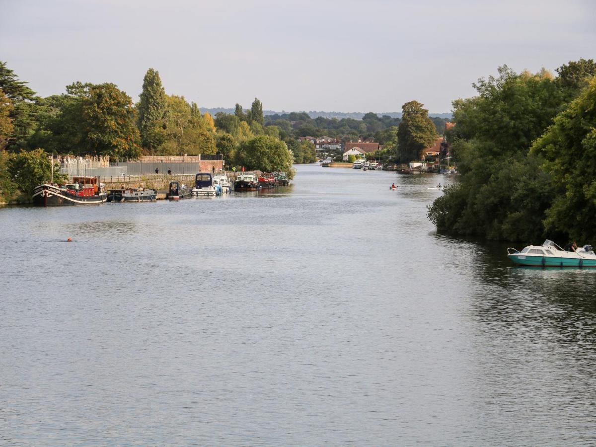 River View - Kingston คิงส์ตันอะพอนเทมส์ ภายนอก รูปภาพ