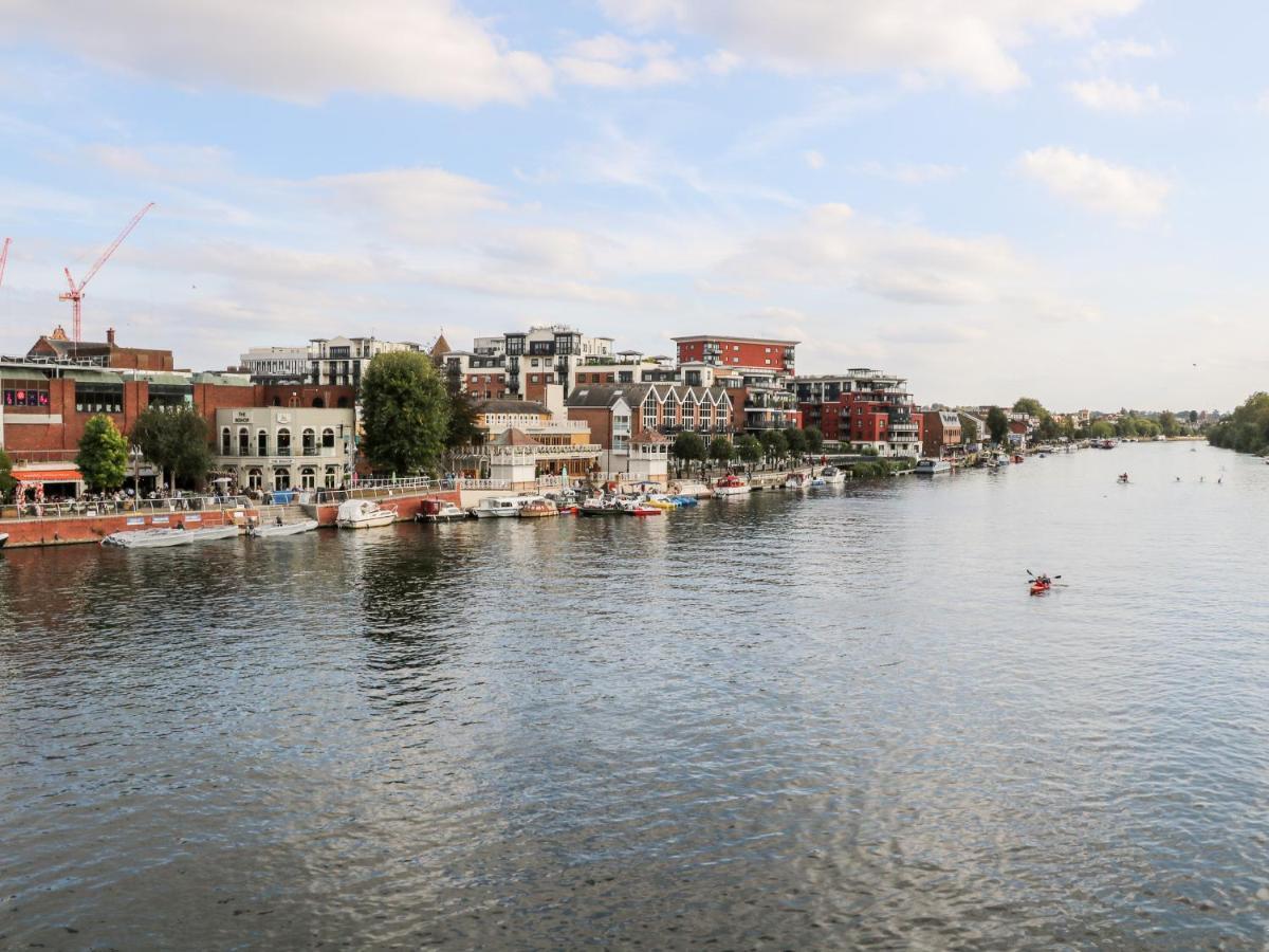 River View - Kingston คิงส์ตันอะพอนเทมส์ ภายนอก รูปภาพ